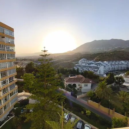 Apartment Marmontana Parking Privado Gratis, Wifi Fuengirola