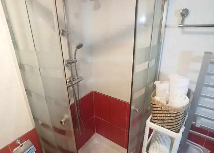 Marmontana Parking Gratis, Wifi