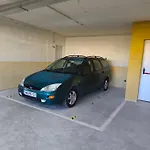 Marmontana Parking Privado Gratis, Wifi