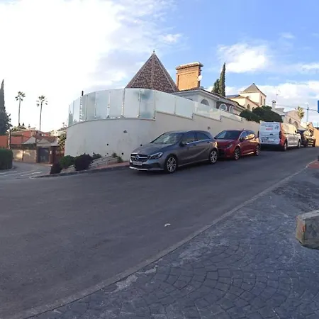 Marmontana Parking Gratis, Wifi *